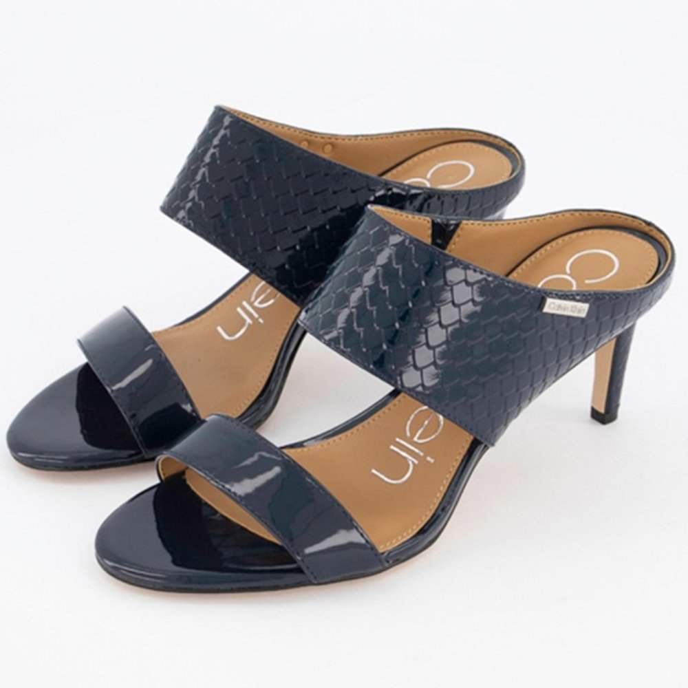 Calvin Klein Cecily Wide-Strap Sandals, Navy Sz 7M